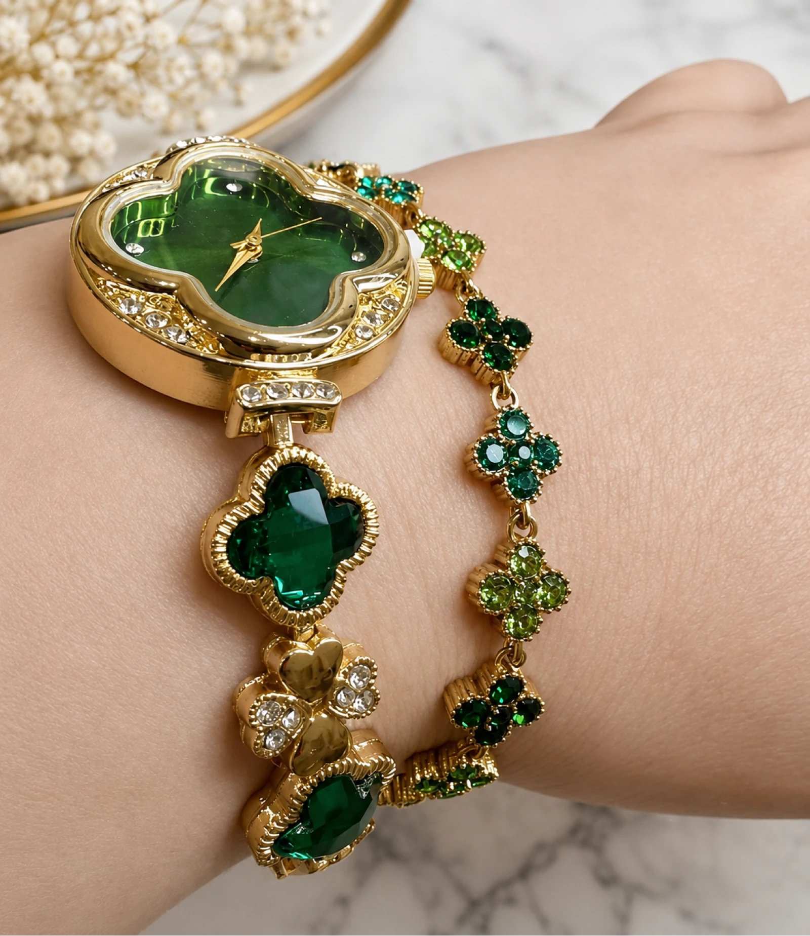 Parure Montre Quartz & Bracelet Trèfles Vert Émeraude - Plaqué Or 18K & Acier Inoxydable